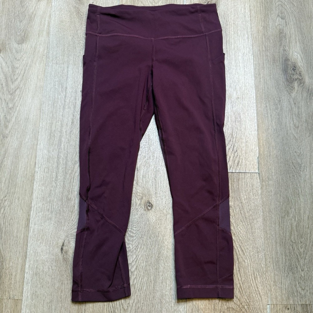LULULEMON Women's Size 6 Pace Rival Crop 22" Ruby Wine Back Zipper & Leg Pockets
